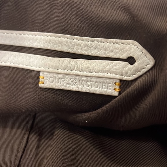 “Pour La Victoire XL Leather Shoulder Bag - Picture 8 of 13
